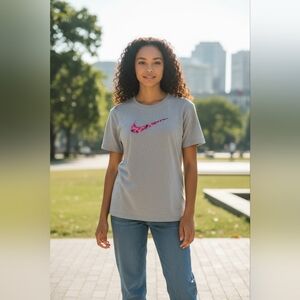 Nike Athletic Cut Gray T-shirt